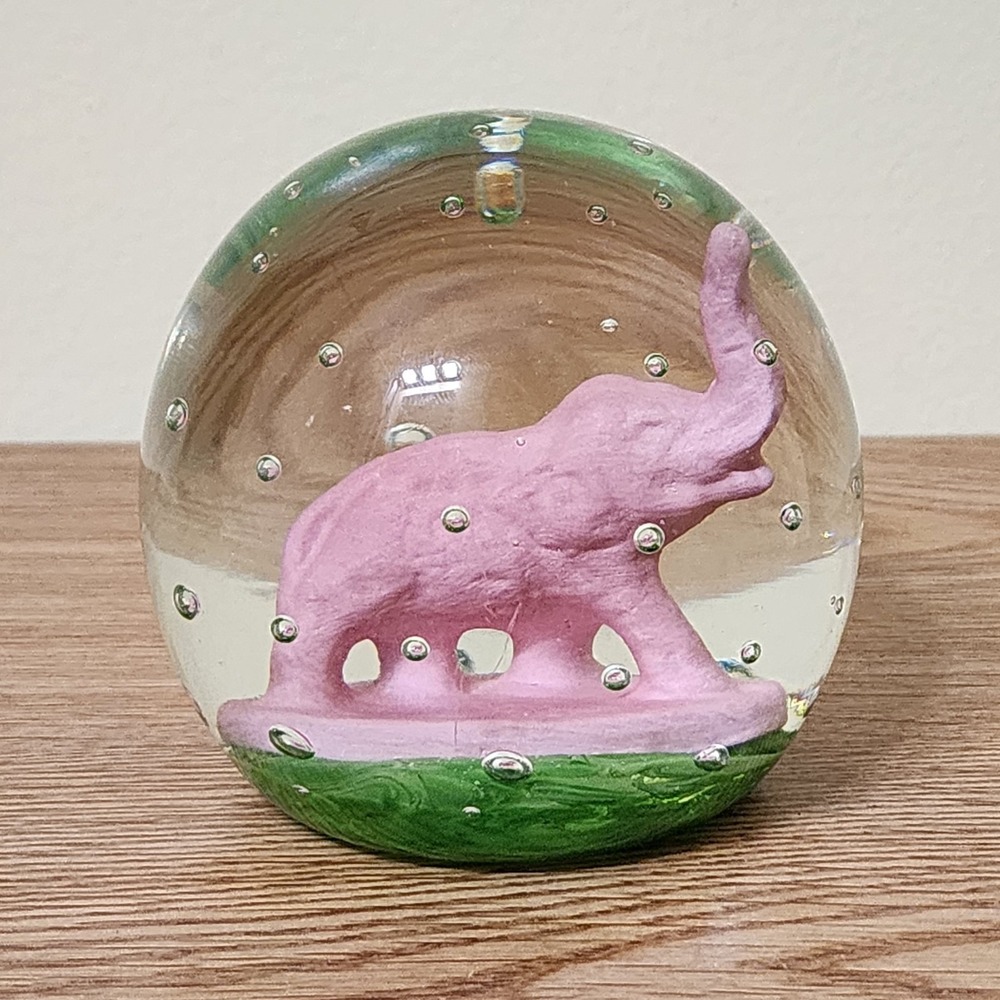 Bimbah 1982 R.H. Elephant Commemorative Sulphide Controlled Bubble Paperweight